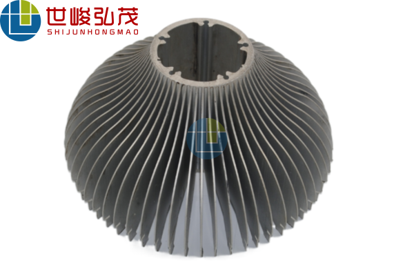 CNC數(shù)控車太陽(yáng)花深加工鋁型材